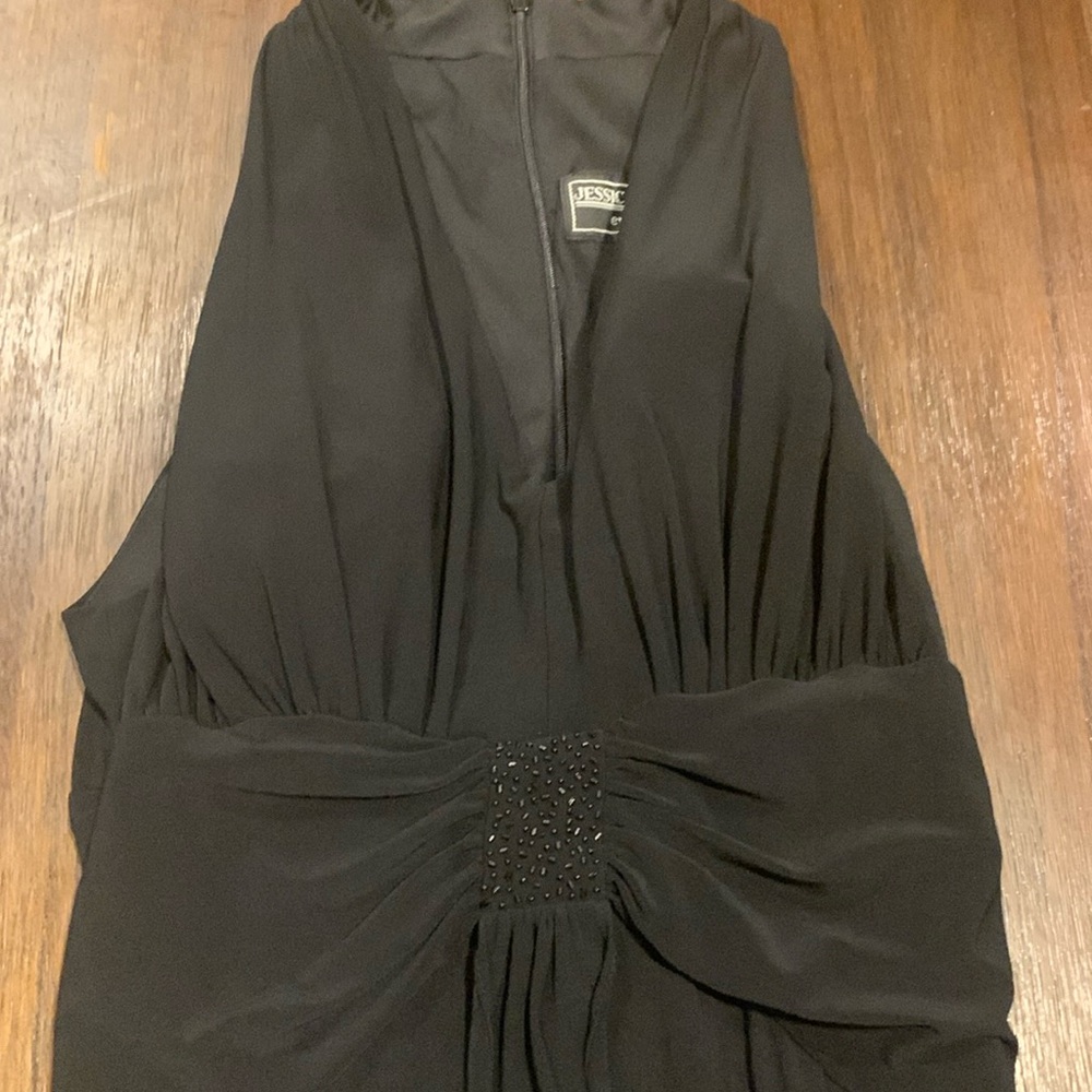 Jessica Howard evening black dress